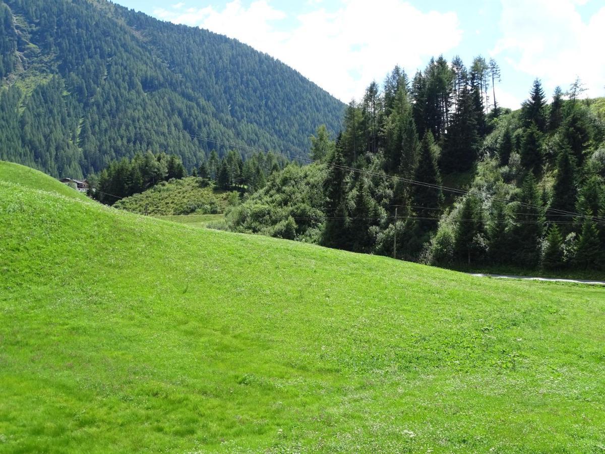 Tyrol Aparthotel *